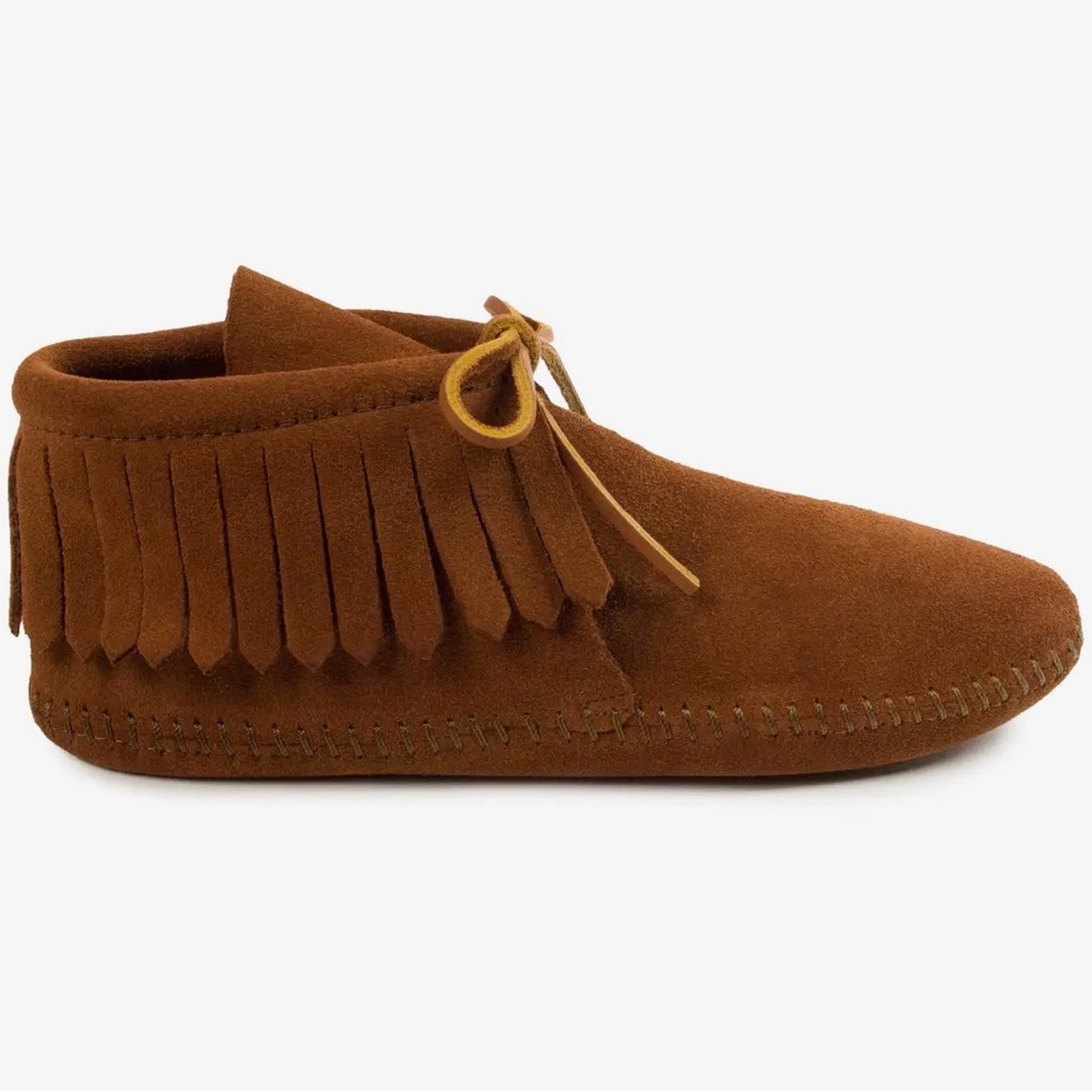 Minnetonka Women's Tan Suede Moccasins - Picture 2 of 3